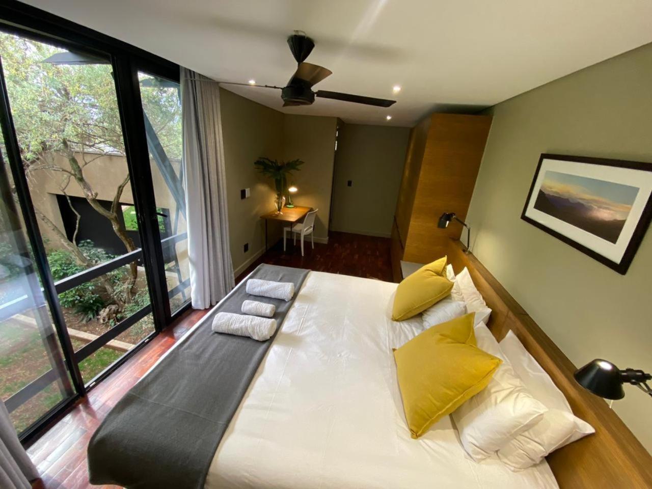 The Hamilton Boutique Hotel 요하네스버그 객실 사진